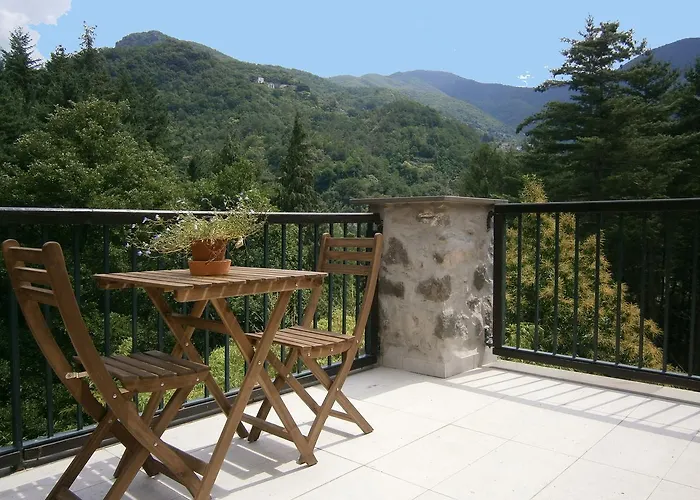 Il Bosco Di Campo Marzano Rooms&apartments Borzonasca